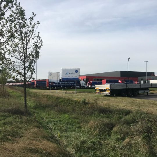 https://brofiber.nl/wp-content/uploads/2018/09/WhatsApp-Image-2018-09-23-at-20.48.23-1-540x540.jpeg